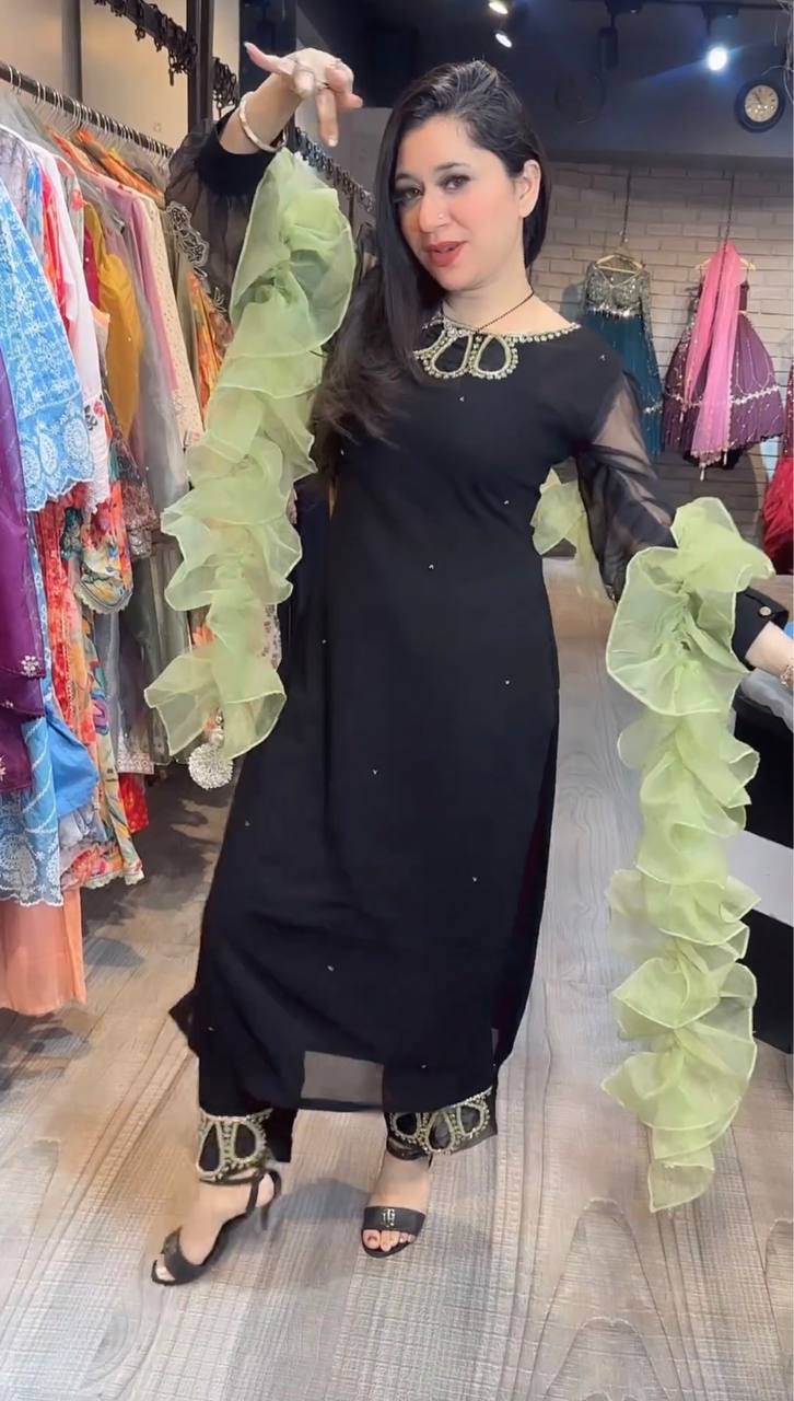Hk D No 1560 Georgette With Heavy Work Designer Partywear Kurti Collection