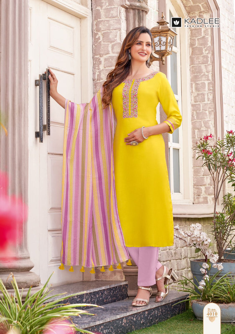Kadlee Fashion Mannat Vol 2 Rayon Weaving Fancy Designer Kurti Combo Set