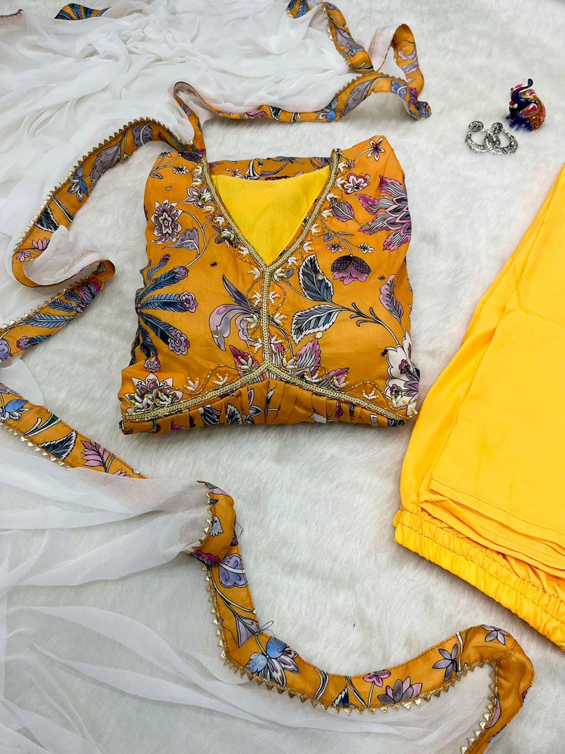 Mbl D No 301 Cotton Printed Beautiful Hand mand glass Mirror Alia Cut Kurtis