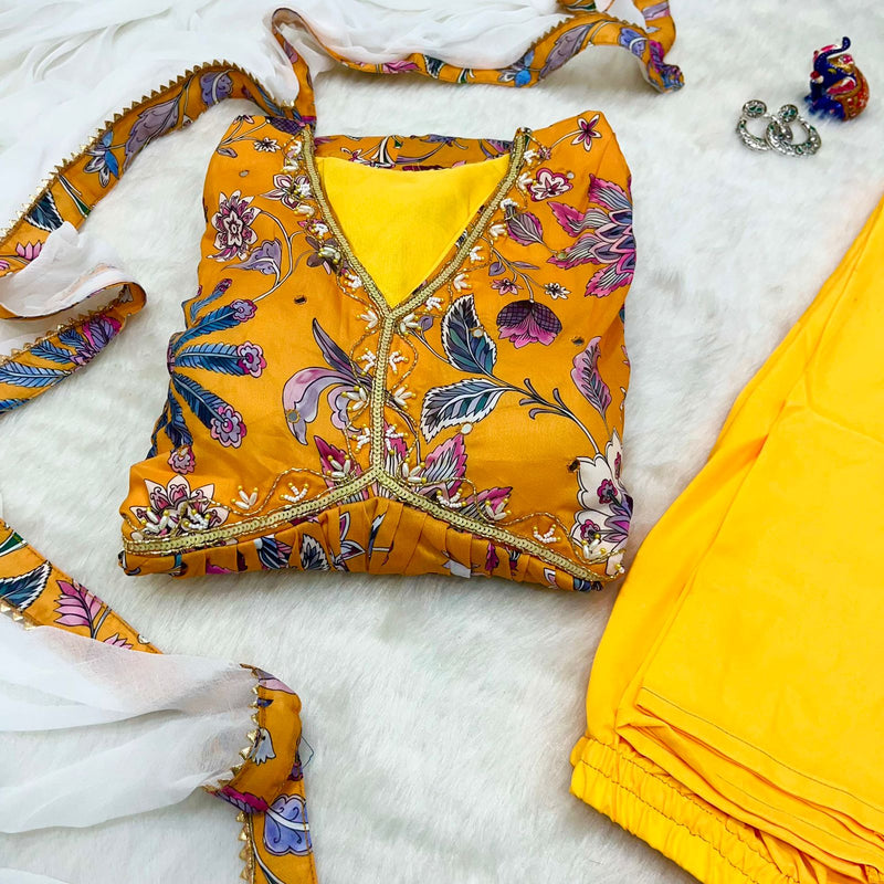 Mbl D No 301 Cotton Printed Beautiful Hand mand glass Mirror Alia Cut Kurtis