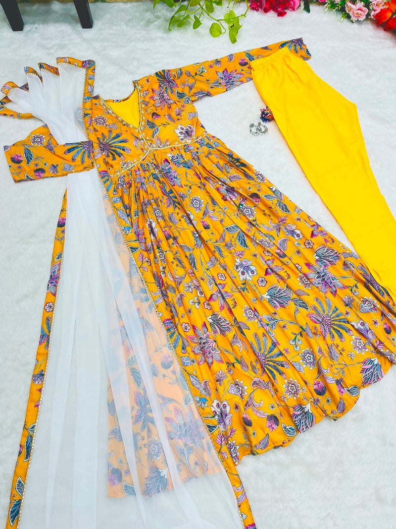 Mbl D No 301 Cotton Printed Beautiful Hand mand glass Mirror Alia Cut Kurtis