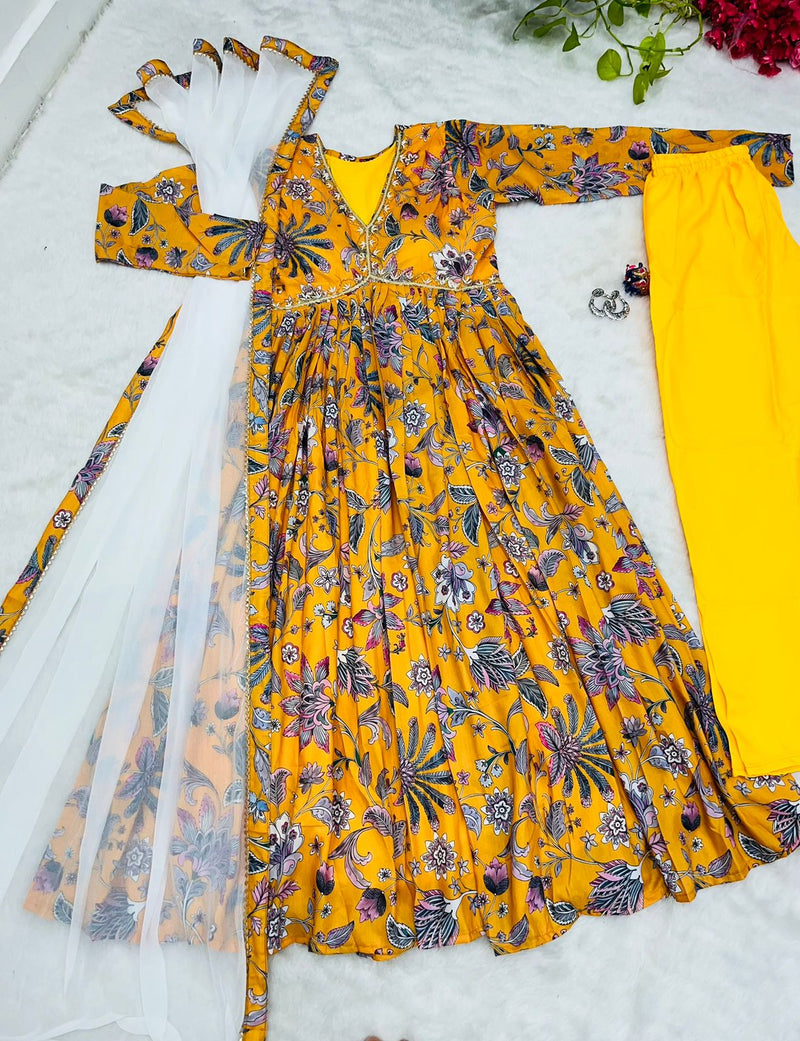 Mbl D No 301 Cotton Printed Beautiful Hand mand glass Mirror Alia Cut Kurtis
