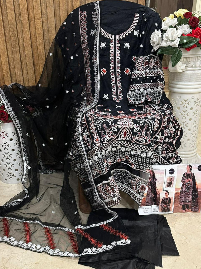 Mehboob Tex Qalmkar Vol 5 Cotton Rayon With Heavy Self Embroidery Salwar Suit