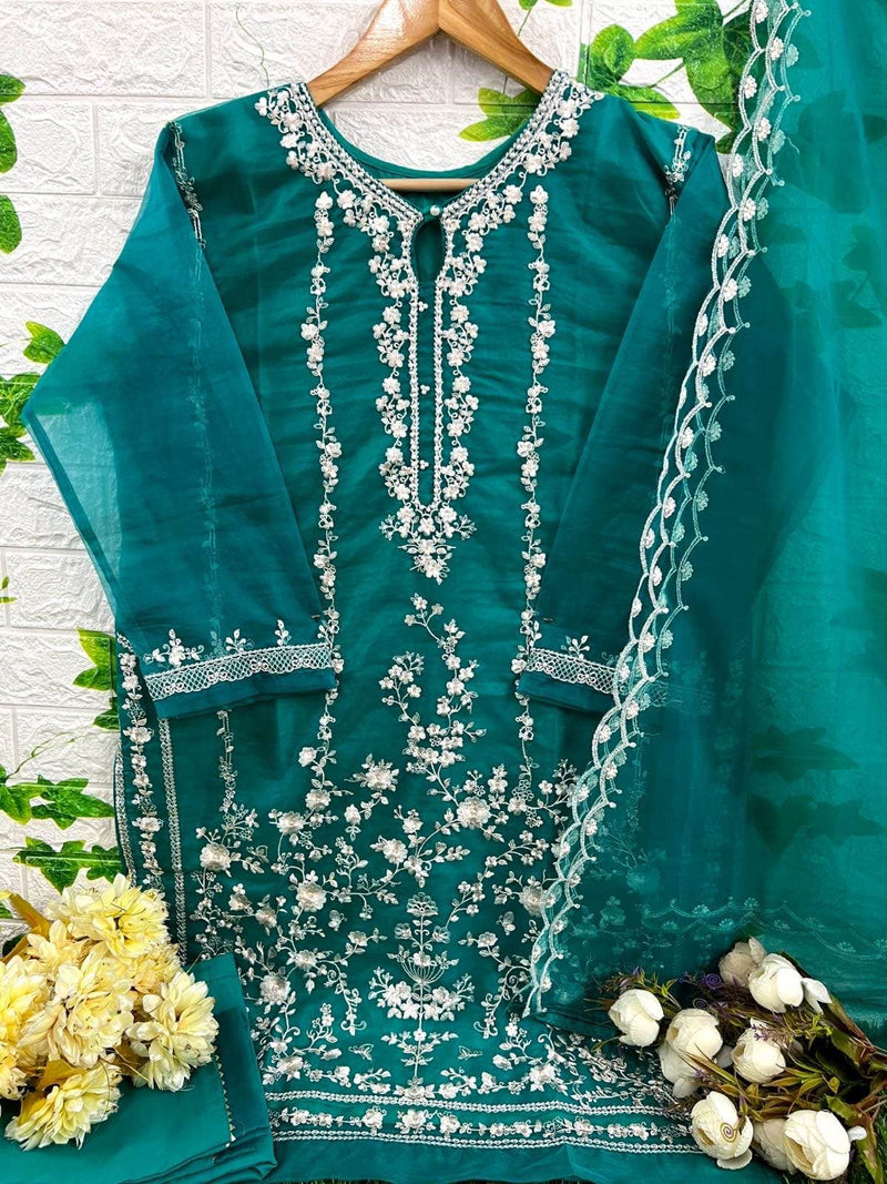 Zarqash Z 142 Georgette Heavy Embroidered Ready Made Pakistani Suits