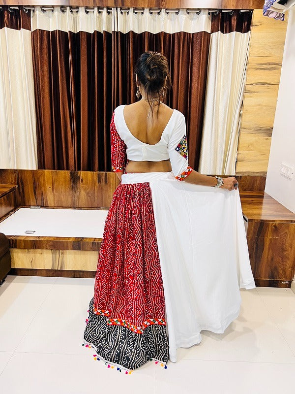 aawiya offical Awy 7046 Cotton With Lace Work Designer Lehngas Collection