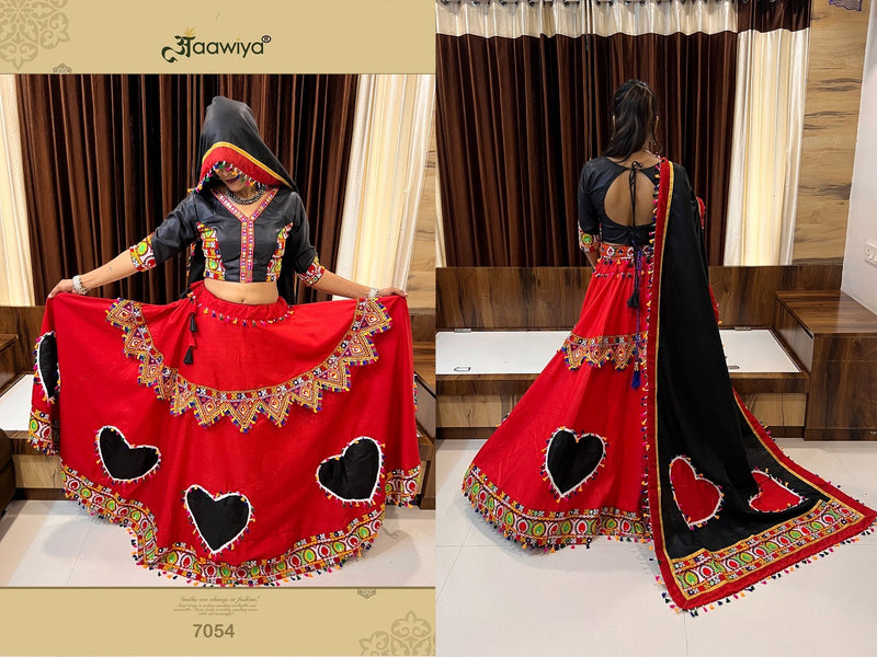 Aawiya Official Rajwadi Vol 8 Cotton Silk Designer Traditional Navratri Collection Choli