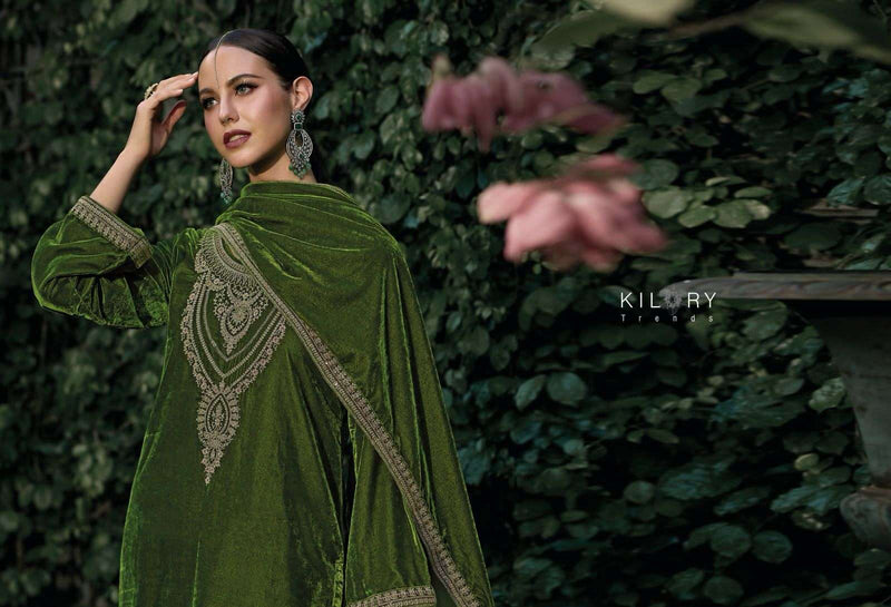 Kilory Trends Tehzeeb Premium Velvet Fancy Work Designer Pakistani Salwar Kameez