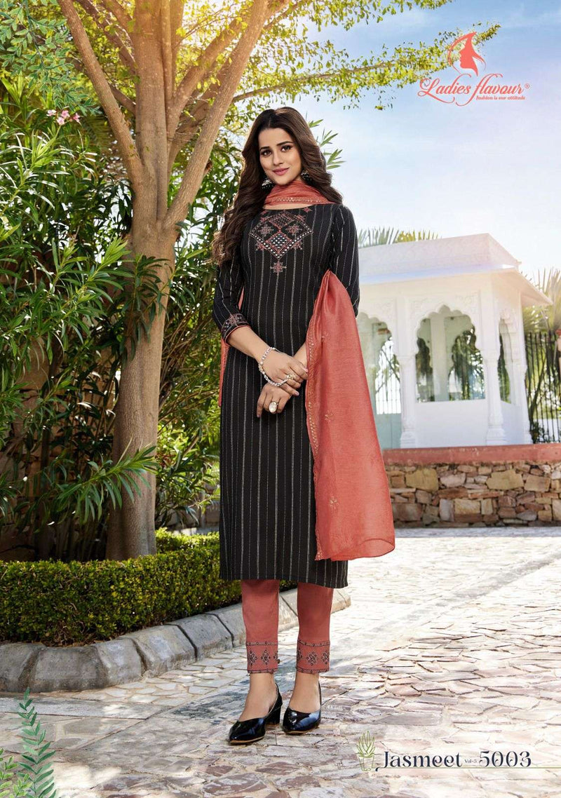 Ladies Flavour Jasmeet Vol 5 Readymade Rayon Weaving Kurti With Pant And Dupatta
