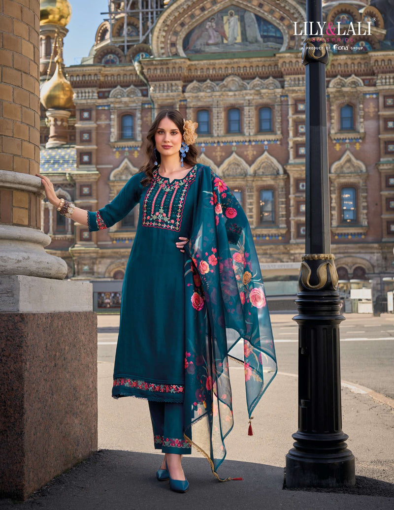 Lily And Lali Srivalli viscose Beautiful Festival Wear Kurti Pant Dupatta Set