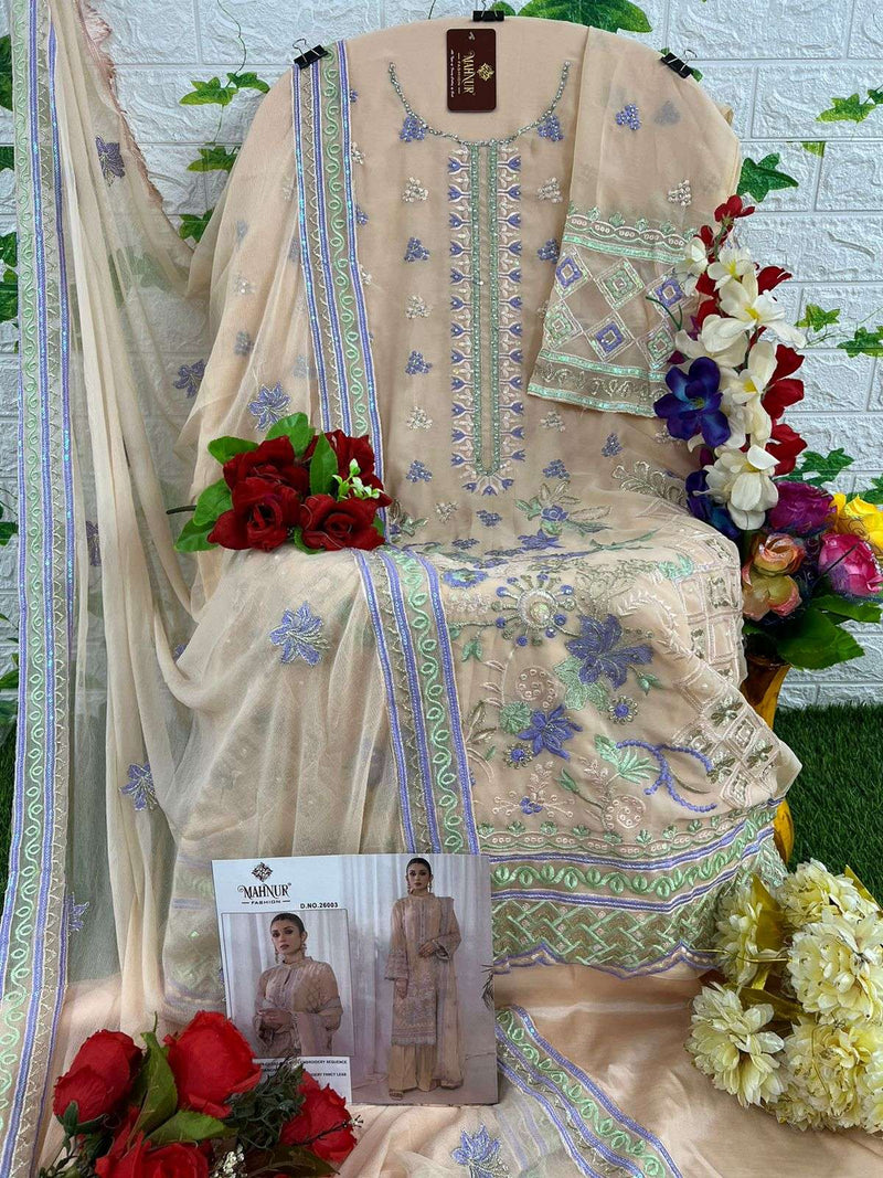 Mahnur Vol 26 Beautiful Designer Pakistani Suit