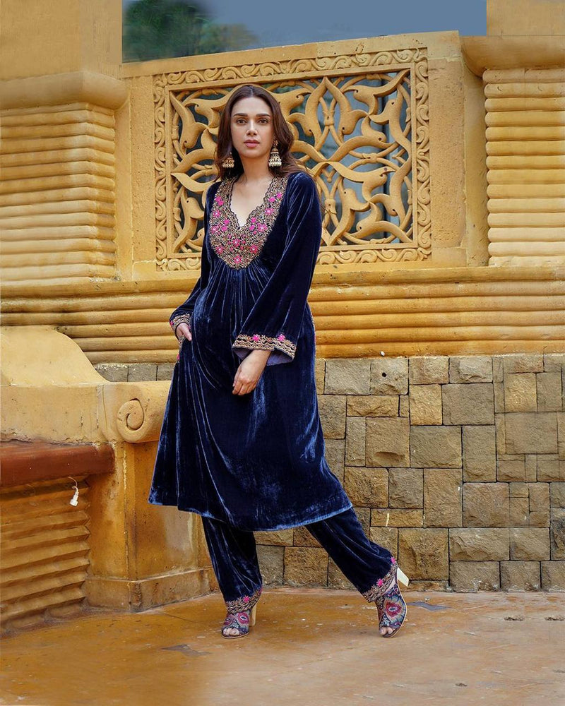 Lc D No 1041 Velvet Georgette With Embroidery Work Kurti Collection