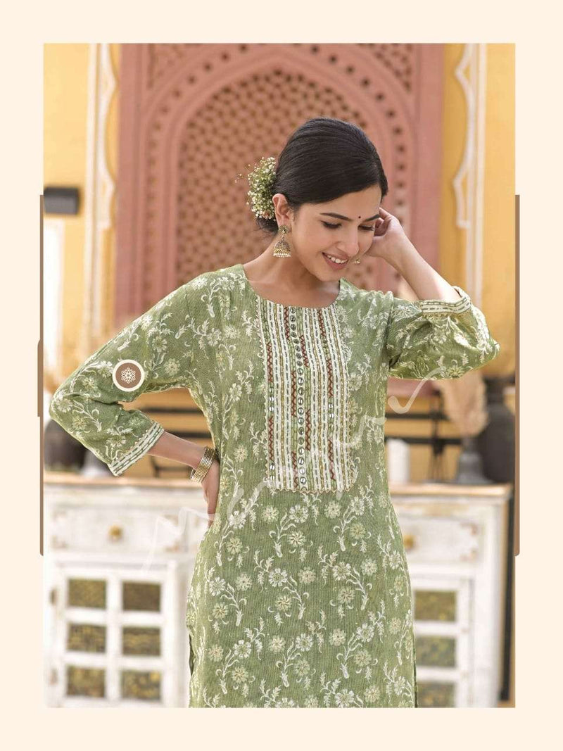 Sue Mue By Mayur Cotton Rayon Casual Kurti With Pant Pair