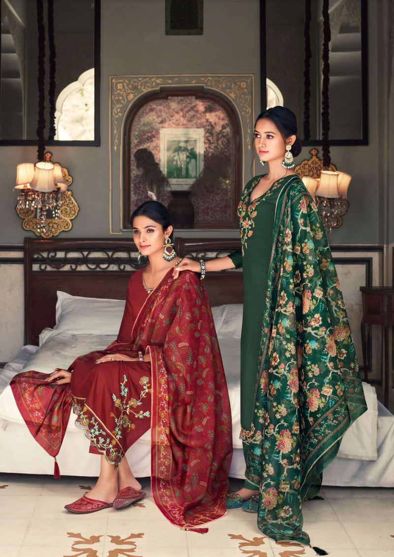 Vitara Fashion Arizona Amazing Festive Wear Readymade Designer Salwar Kameez