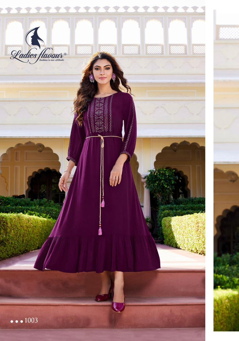 Ladies Flavour Mastani Rayon Wrinkle Embroidery Sequnce With Fancy Dori Partywear Kurti
