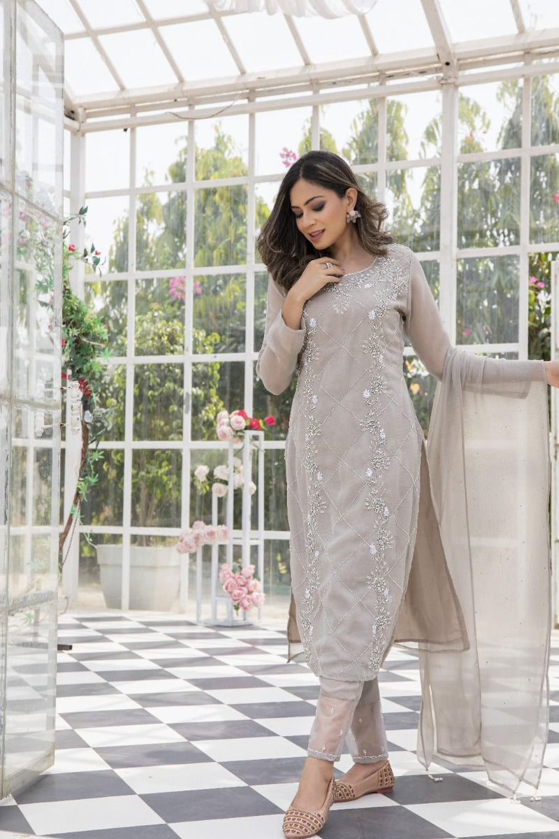 La Pink Lifestyle Aaina Vol 1 Georgette Heavy Designer Party Wear Kurtis With Bottom & Dupatta