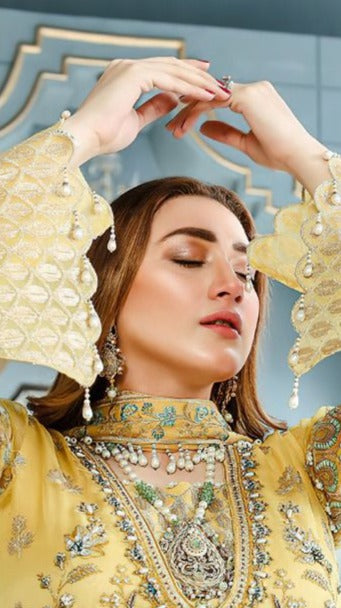 Al Khushbu Alk D No 2016 Georgette Designer Pakistani Style Embroidered Wedding Wear Salwar Suits