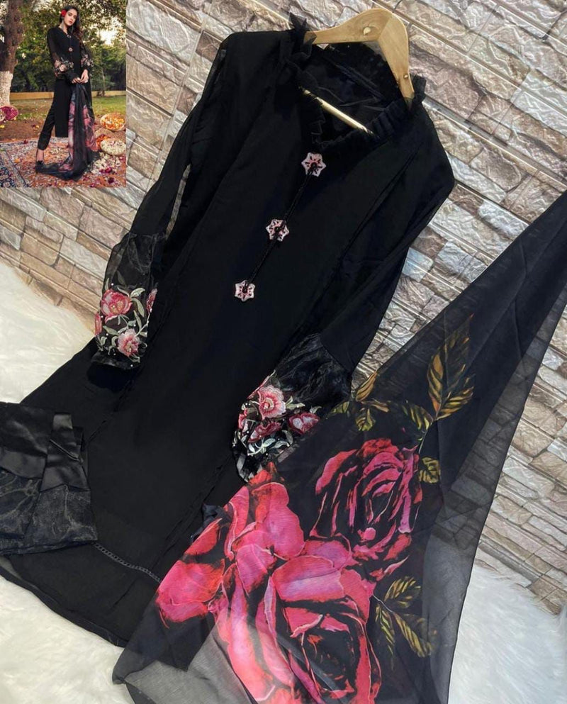 Laiba Am Vol 73 Georgette Beautiful Work Stylish Designer Party Wear Attractive Look Fancy Kurti