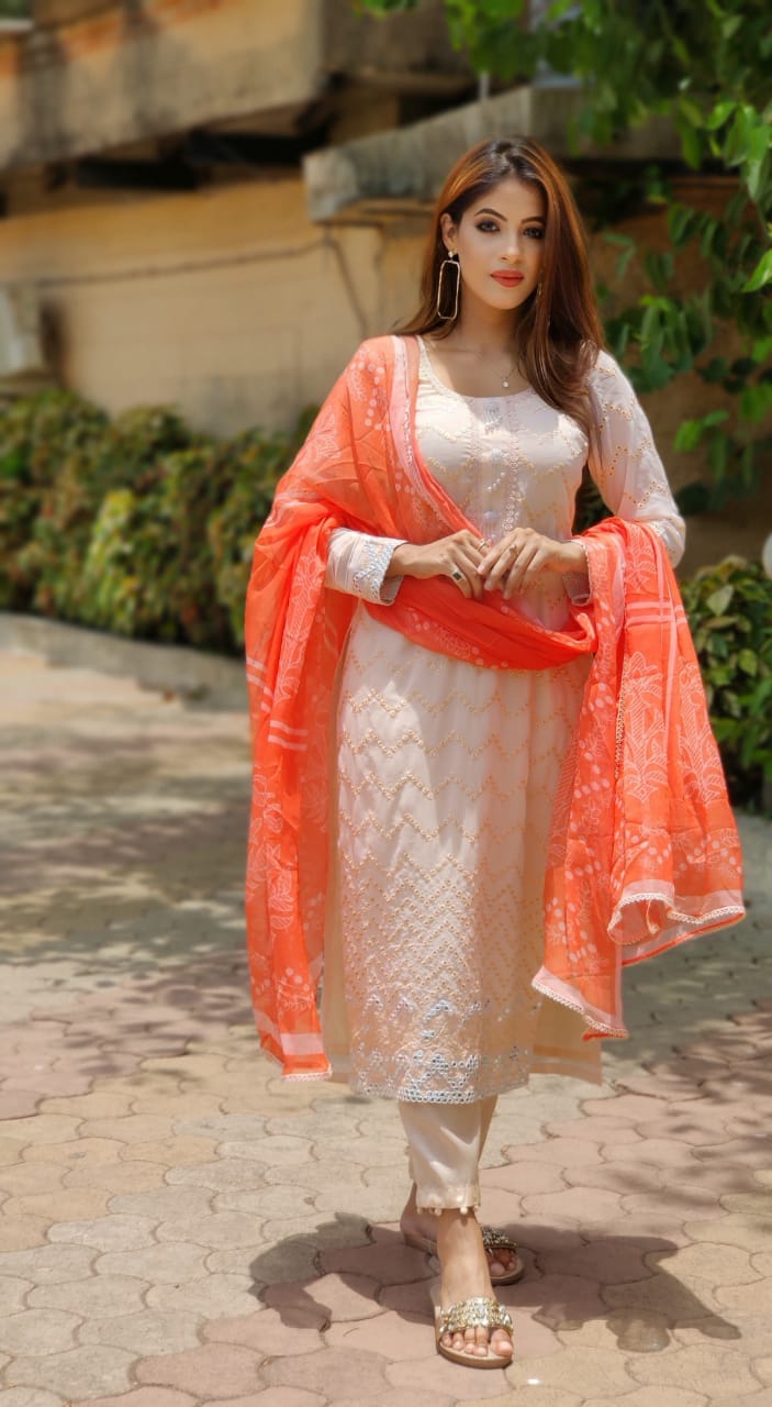 Al Laam D No  L 7806 Fox Georgette Designer Party Wear Chikankari Kurtis With Bottom & Dupatta