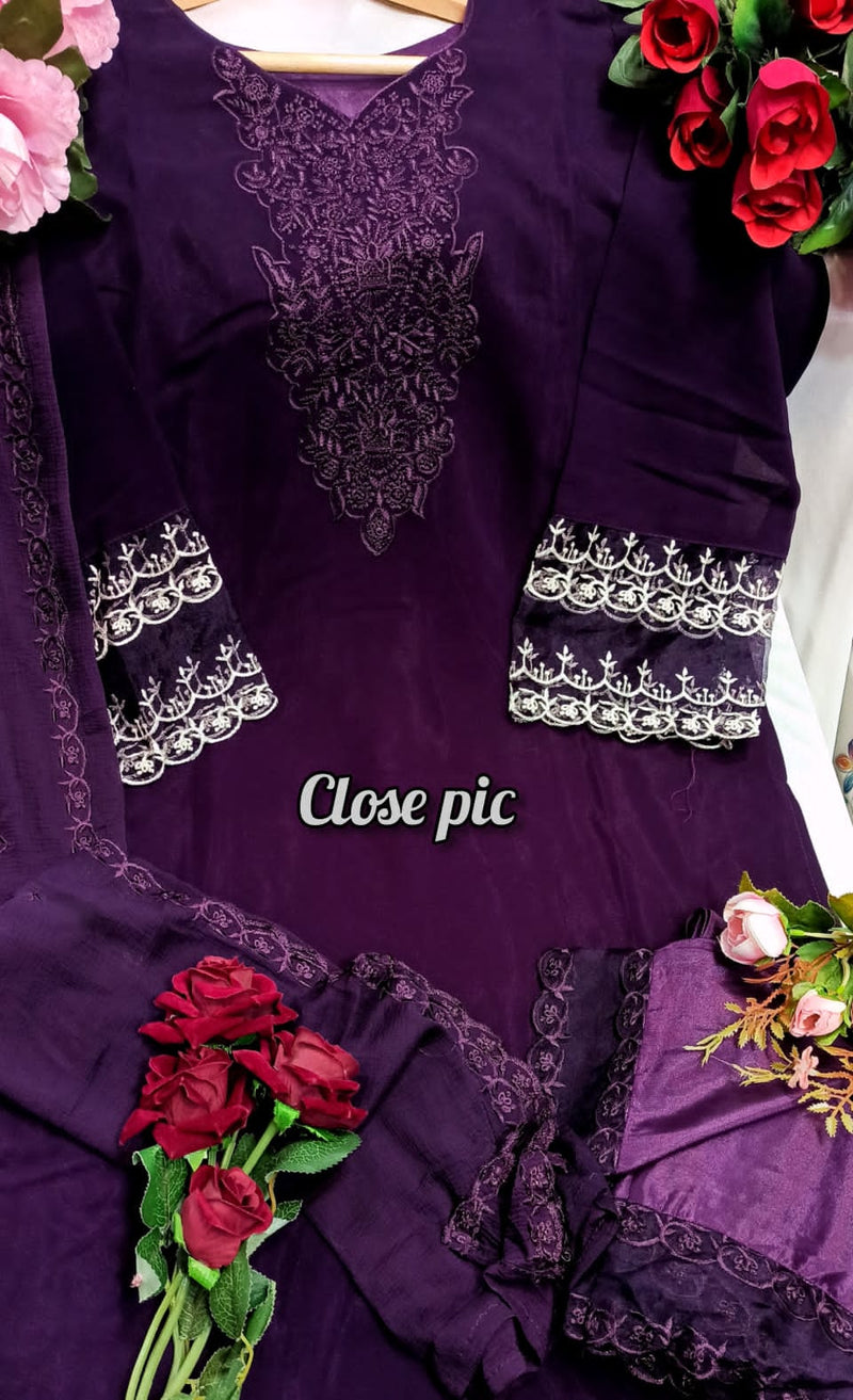 AL Laam D No 7815 Fox Georgette Pakistani Style Party Wear Kurtis With Bottom & Dupatta