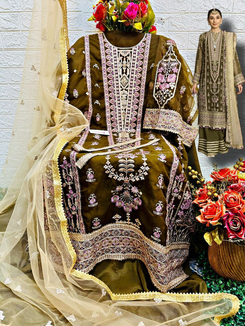Fepic Suit C 1284 Organza Embroidered Stylish Designer Pakistani Salwar Suit