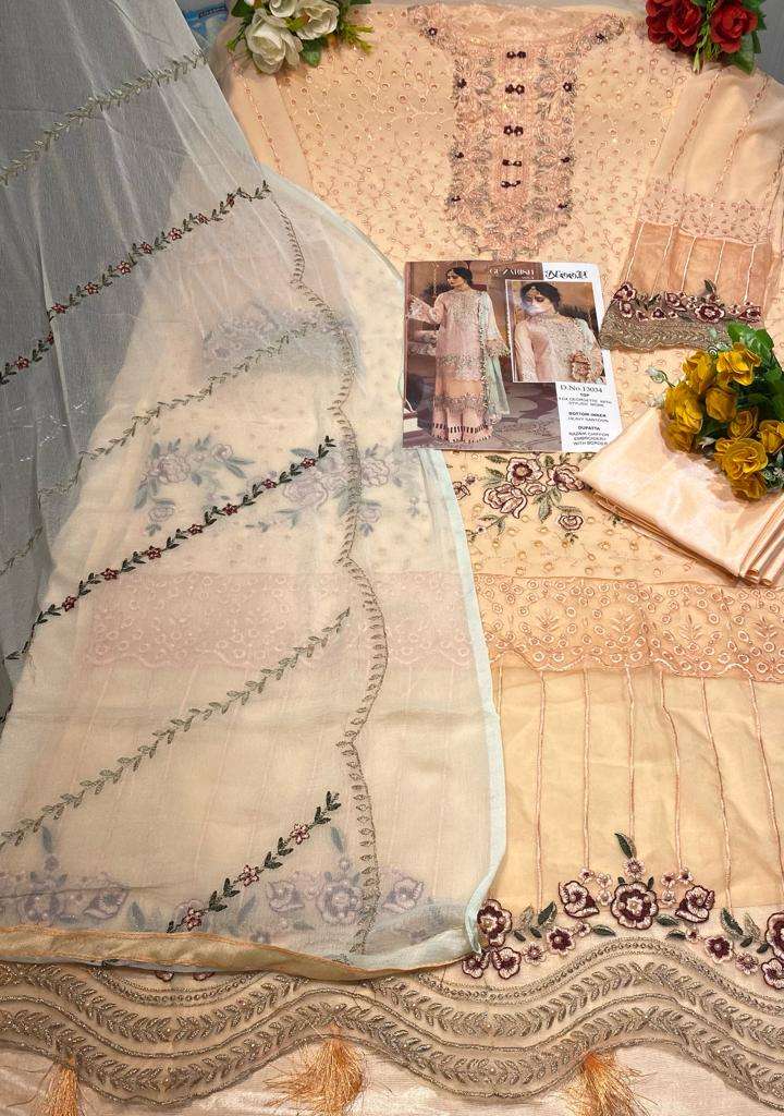 Noor Guzarish Vol 4 Georgette Pakistani Style Party Wear  Salwar Kameez With Embroidery