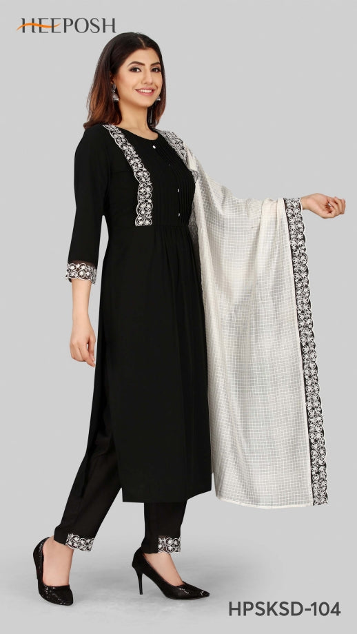 Heeposh Designer Indo Fashion Muslin Fancy Stylish Designer Style Party Wear Kurtis With Set Of Bottom & Dupatta