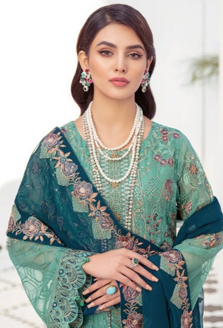 Noor Inlays Vol 3 Georgette Pakistani Style Embroidered Wedding Wear Salwar Kameez