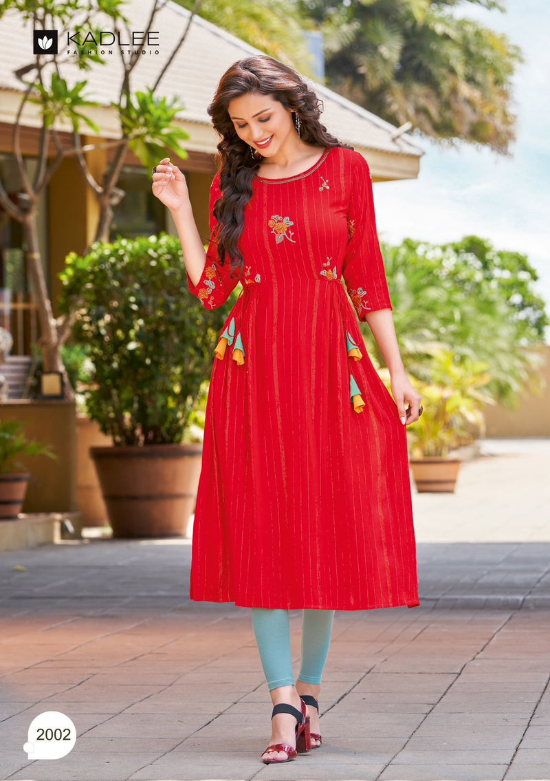Kadlee Fashion Innayat Rayon With Heavy Embroidery Work Stylish Designer Casual Wear Kurti