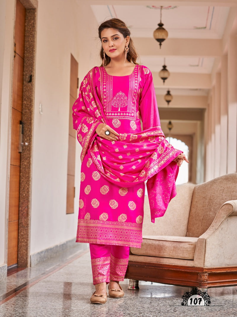 Banwery Fashion Nykaa Rayon With Foil Printed Work Stylish Designer Festive Wear Fancy Look Kurti
