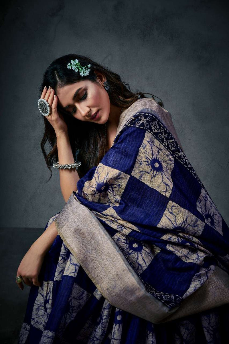 Rajyog Fabrics Aajarakh Silk Soft Cotton With Lagdi Patta Saree