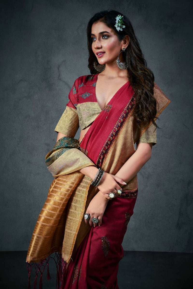 Rajyog Fabrics Aajarakh Silk Soft Cotton With Lagdi Patta Saree