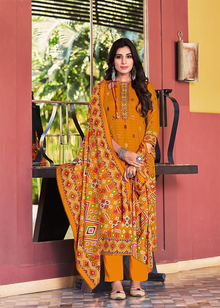 Roli Moli Creation Gulnar Pashmina Jacquard Woolen Winter Wear Salwar Suit