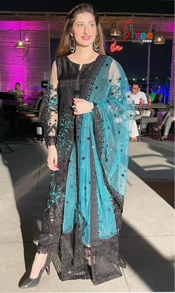 Shree Fabs S 561 Fox Georgette Embroidered Pakistani Style Party Wear Salwar Suits
