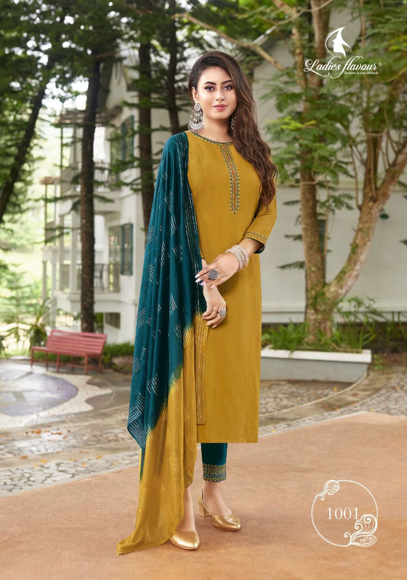 Ladies Flavour Safar Viscose With Fancy Embroidery Work Stylish Designer Casual Wear Attractive Look Kurti
