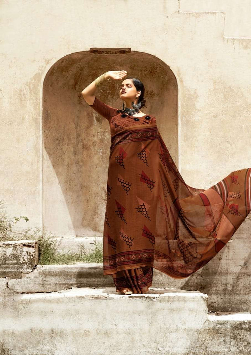 Sr Saree Black Georgette With Swaroski Work Saree