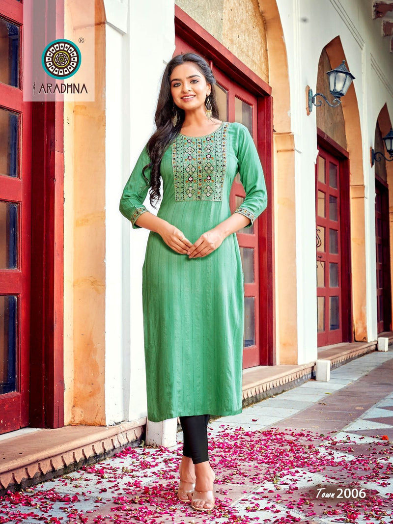Aradhna Fashion Talk The Town Vol 2 Viscose With Fancy Embroidery Work Stylish Designer Casual Wear Kurti