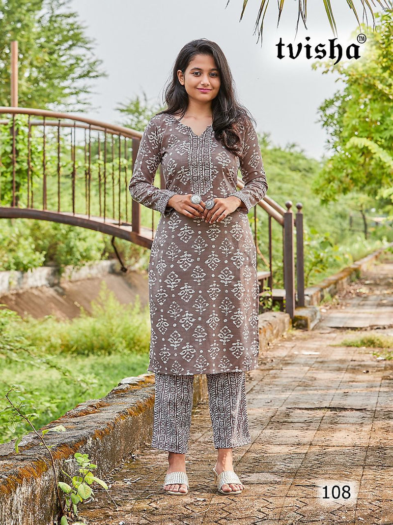 Raashee Tavisha Pure Cotton With Beautiful Work Stylish Designer Casual Look Fancy Kurti