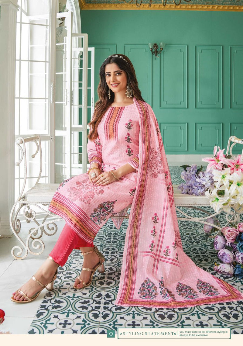 Wanna Zaheen Fancy With Beautiful Work Stylish Designer Party Wear Kurti