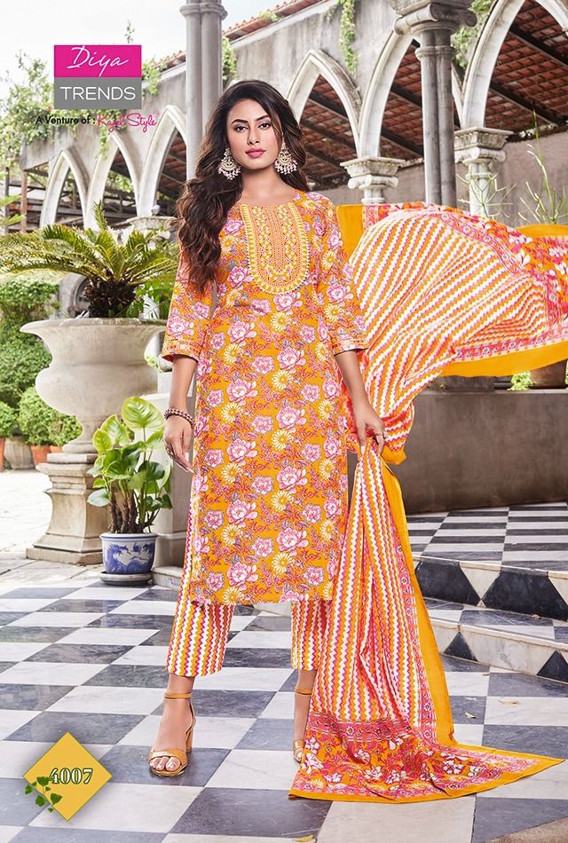 Diya Trends Odhani Vol 4 Cotton With Beautiful Fancy Work Stylish Designer Casual Look Fancy Kurti
