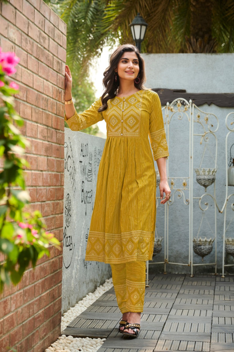 Rangjyot Saarvi Vol-1 Rayon With Foil Printed Work Stylish Designer Attractive Look Fancy Kurti