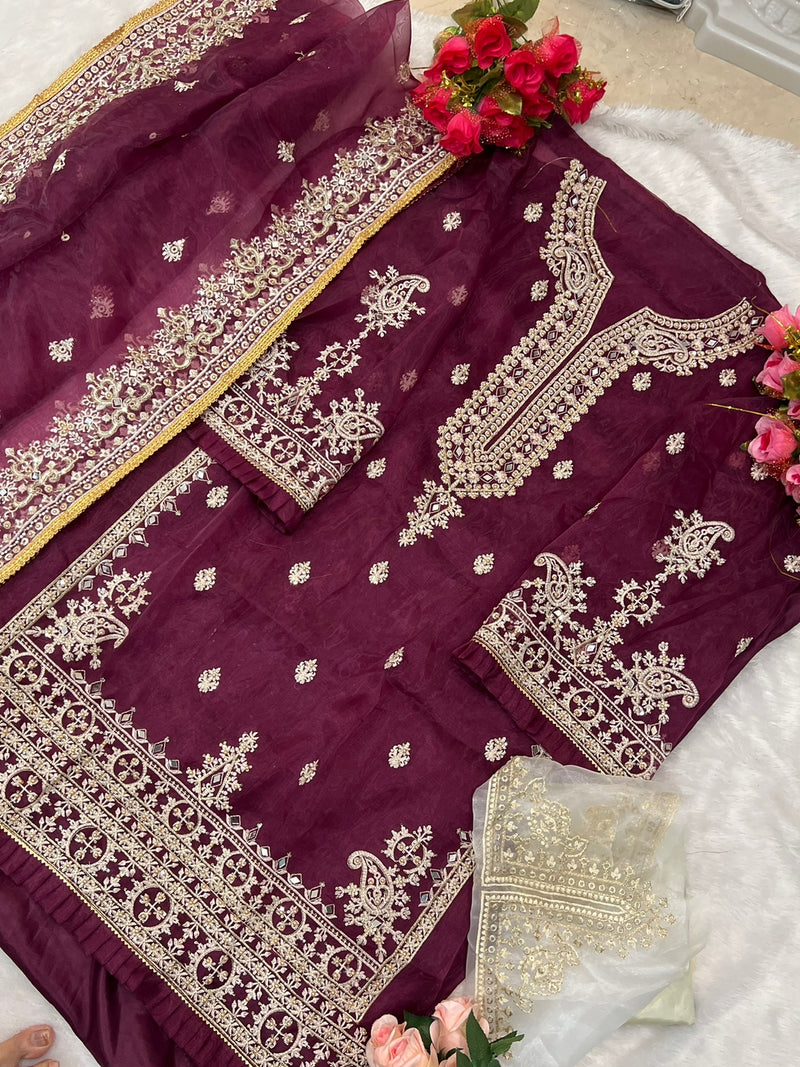 Mehboob Tex  Light Cream Organza With Beautiful Work Stylish Designer Party Wear Salwar Kameez