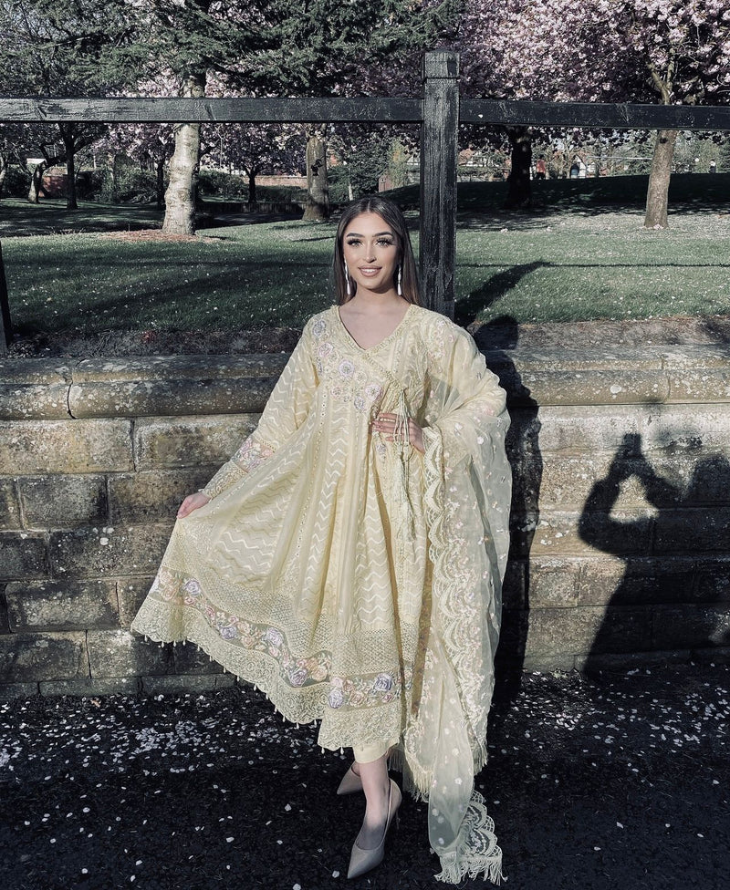 Ziaaz Designs Noorjahan Vol 6 Georgette With Heavy Embroidery work Stylish Designer Party Wear Salwar Kameez