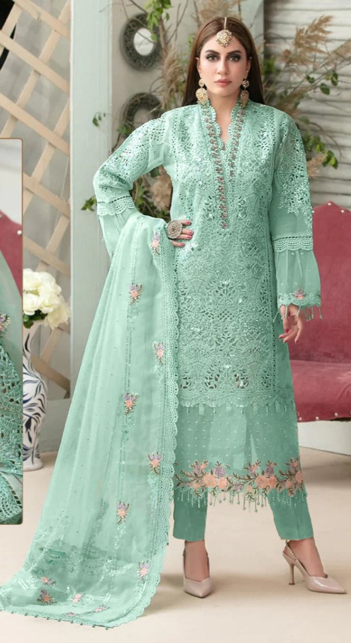 Ramsha R 513 A Net With Heavy Embroidery Work Stylish Designer Fancy Salwar Suit